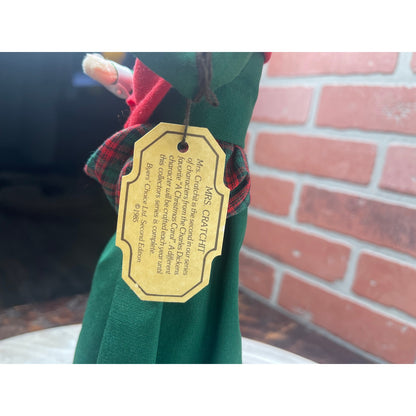 Byers Choice Mrs Cratchit Second Edition Caroler Doll Green Red Vintage 1996