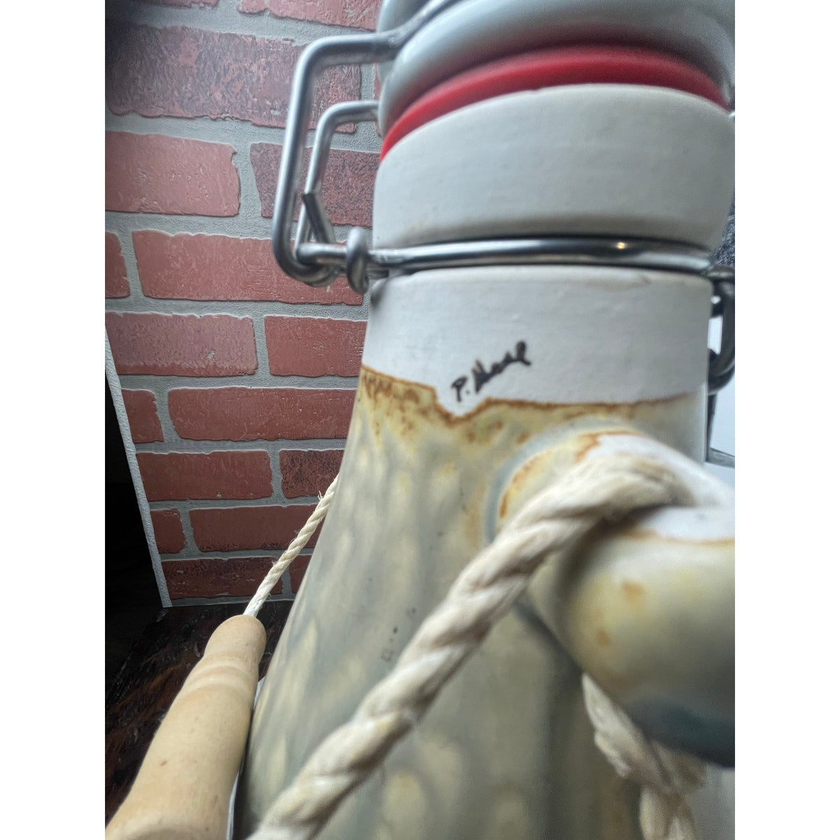 Growler, Beer Handmade Stoneware P. Wamsley Studio Pottery Ash Drip Glaze Lidded