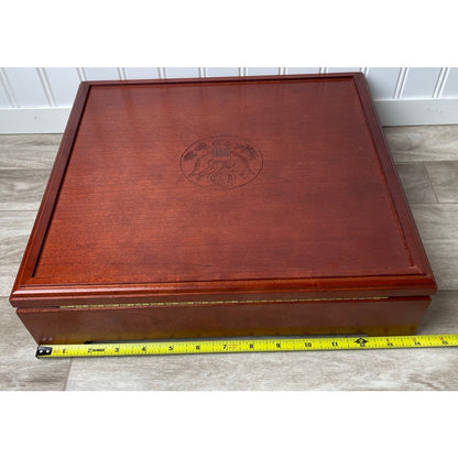 Coin Display Box US Mint Olympic Wood  Great Seal Eagle 2-Tray Mahogany VTG Case
