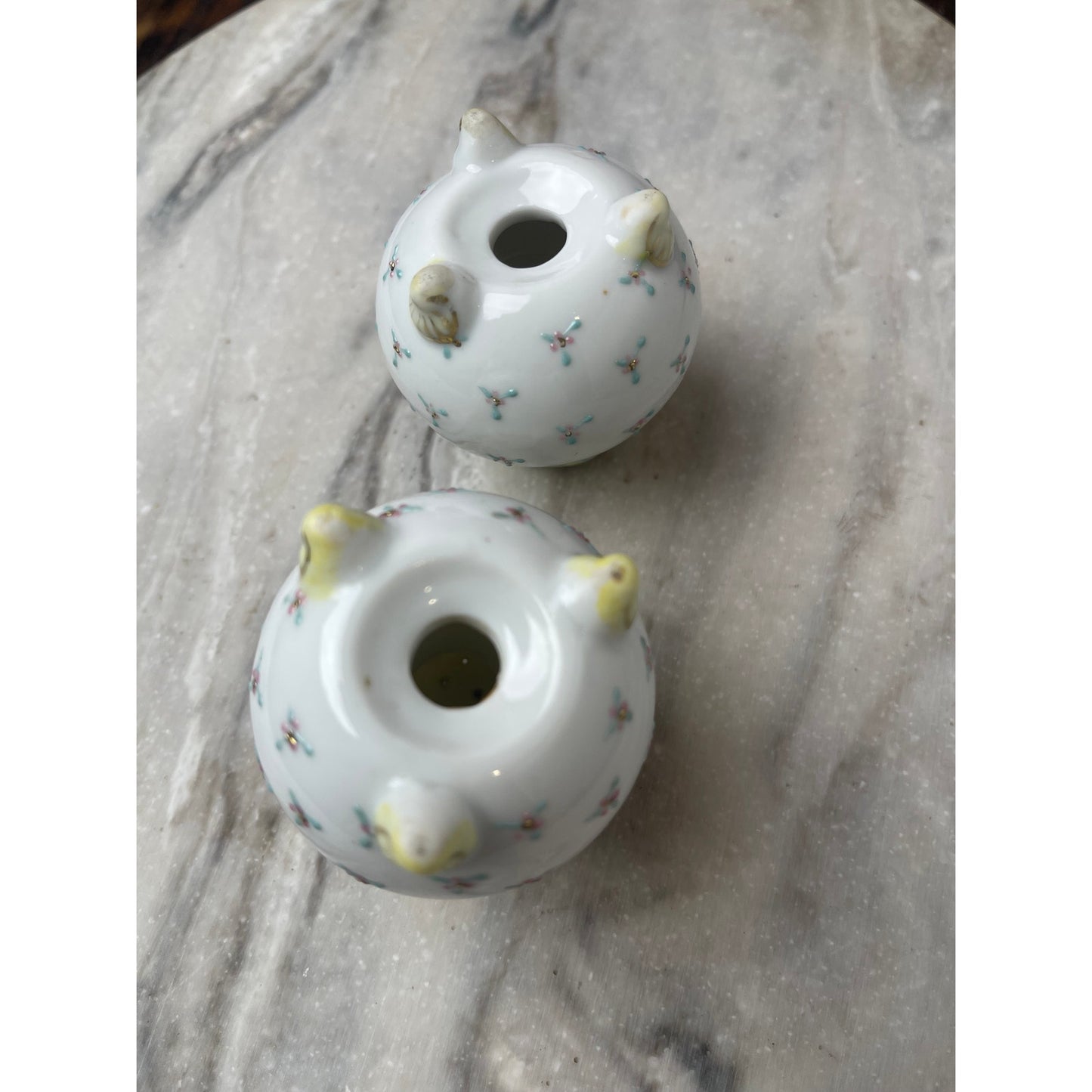 Shakers Salt Pepper Porcelain  Footed Hand Painted Floral Yellow Gold White VTG