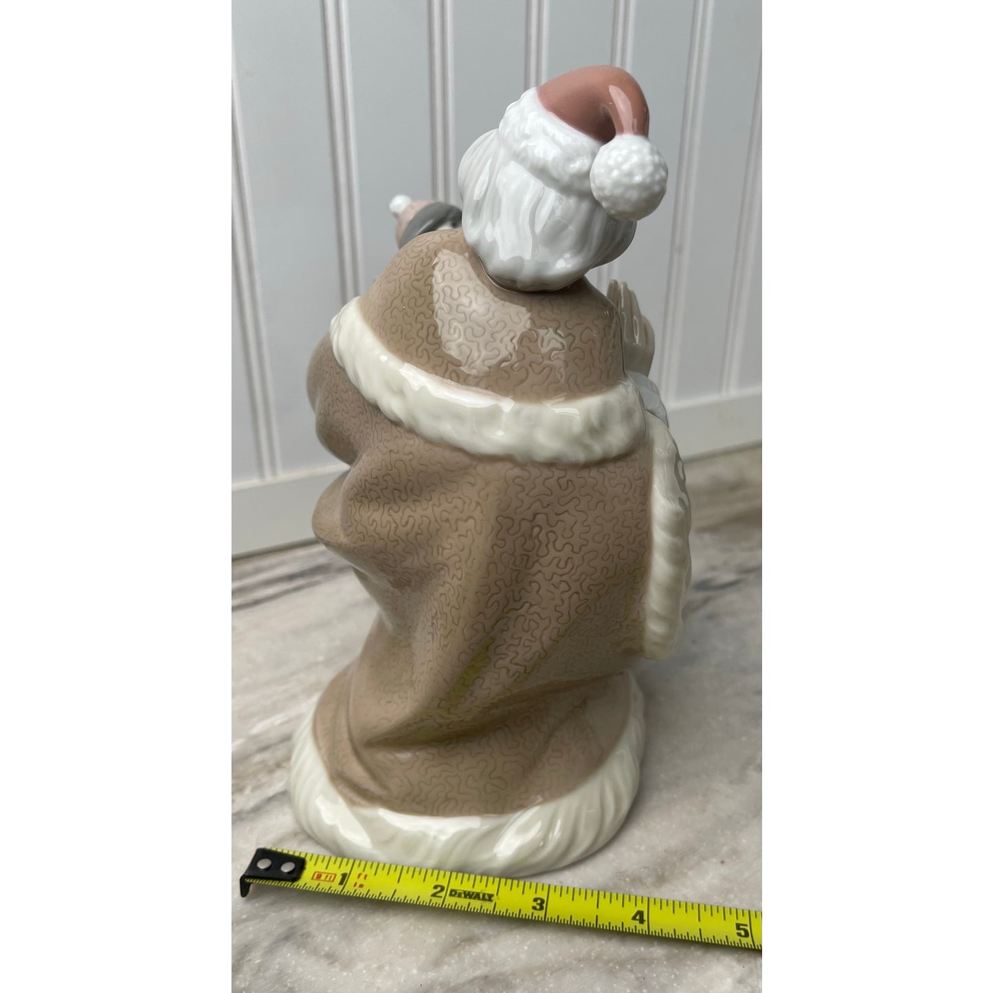 Lladró 5711 A Christmas Wish Santa Claus Figurine 7.5" Retired 1990 w/ Box Mint