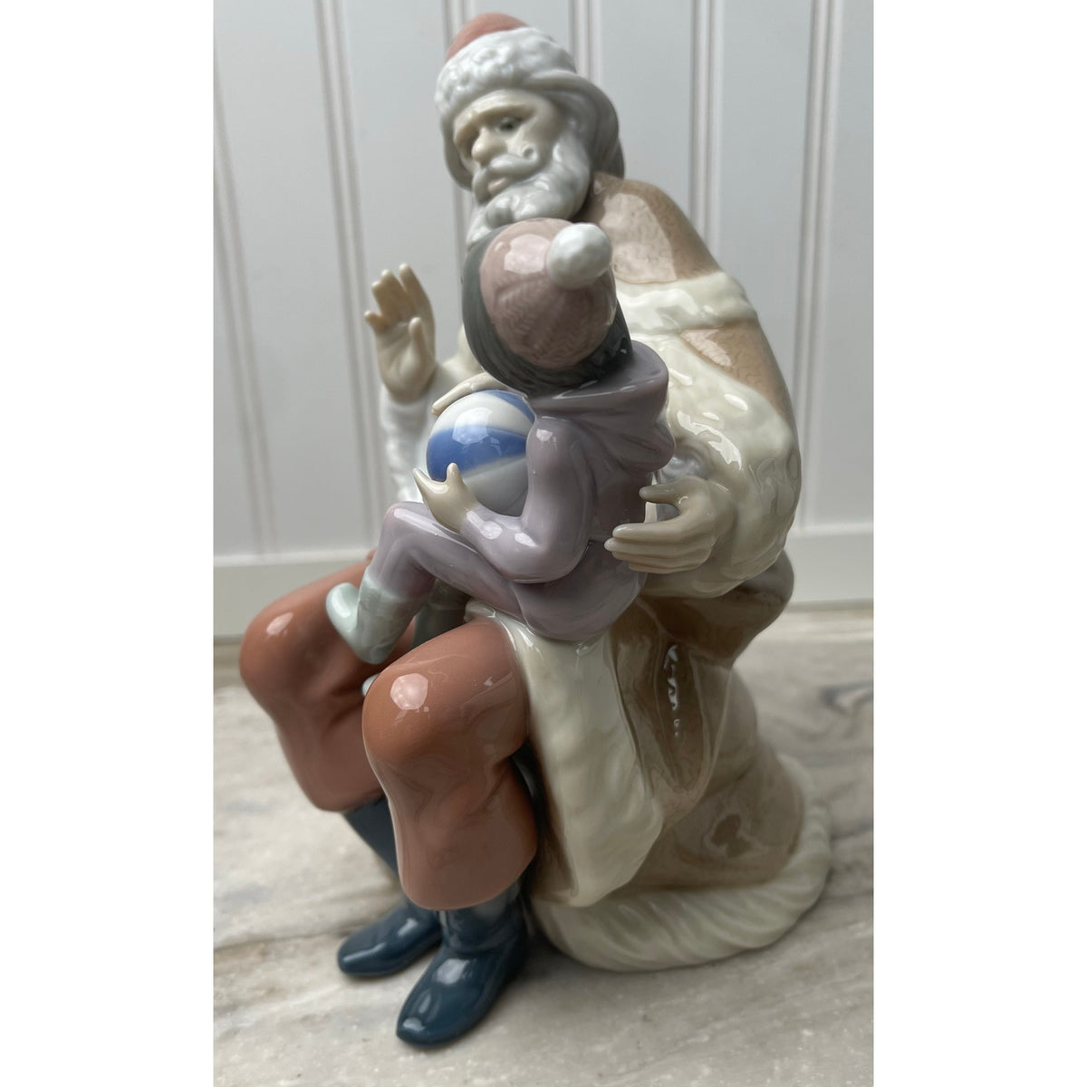 Lladró 5711 A Christmas Wish Santa Claus Figurine 7.5" Retired 1990 w/ Box Mint