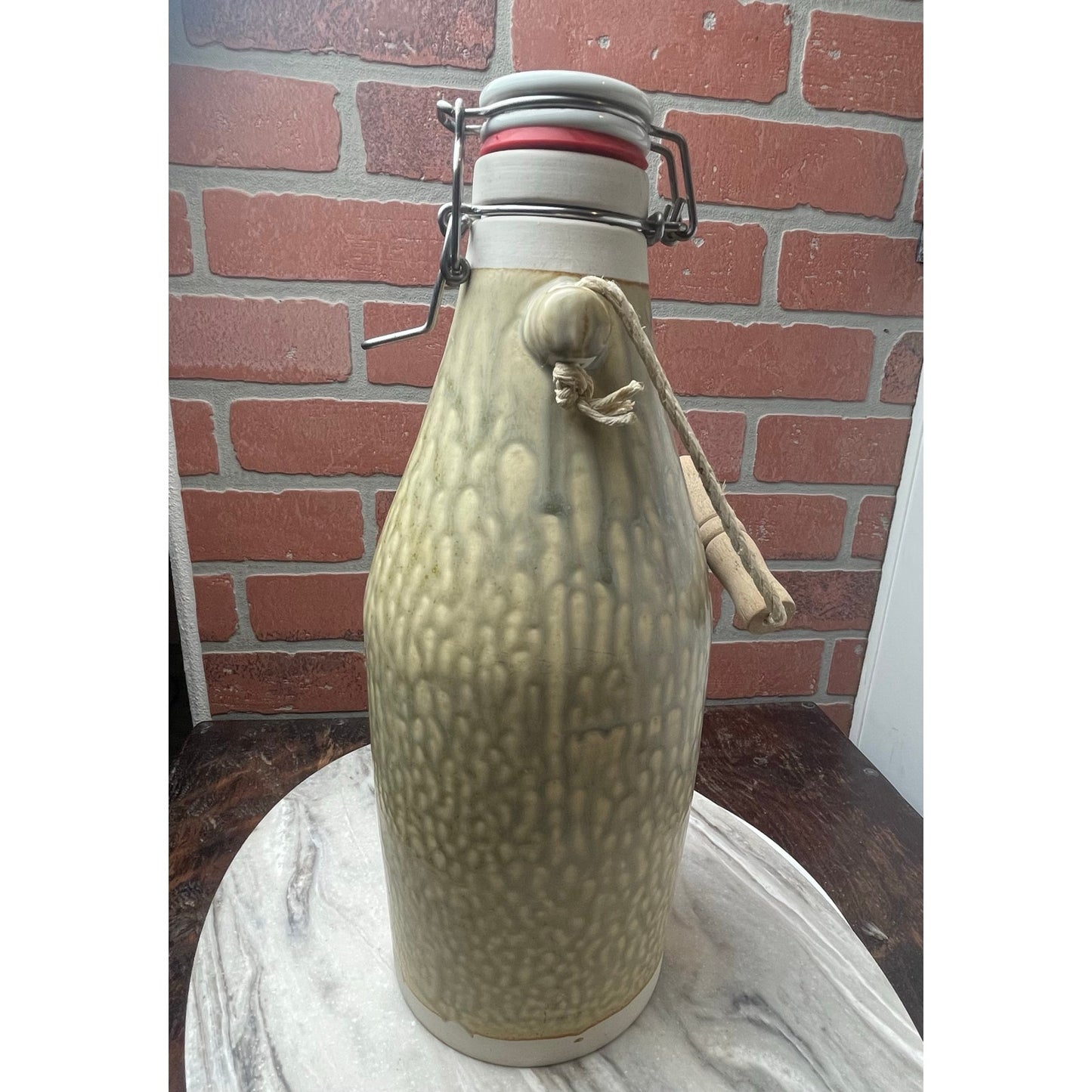 Growler, Beer Handmade Stoneware P. Wamsley Studio Pottery Ash Drip Glaze Lidded